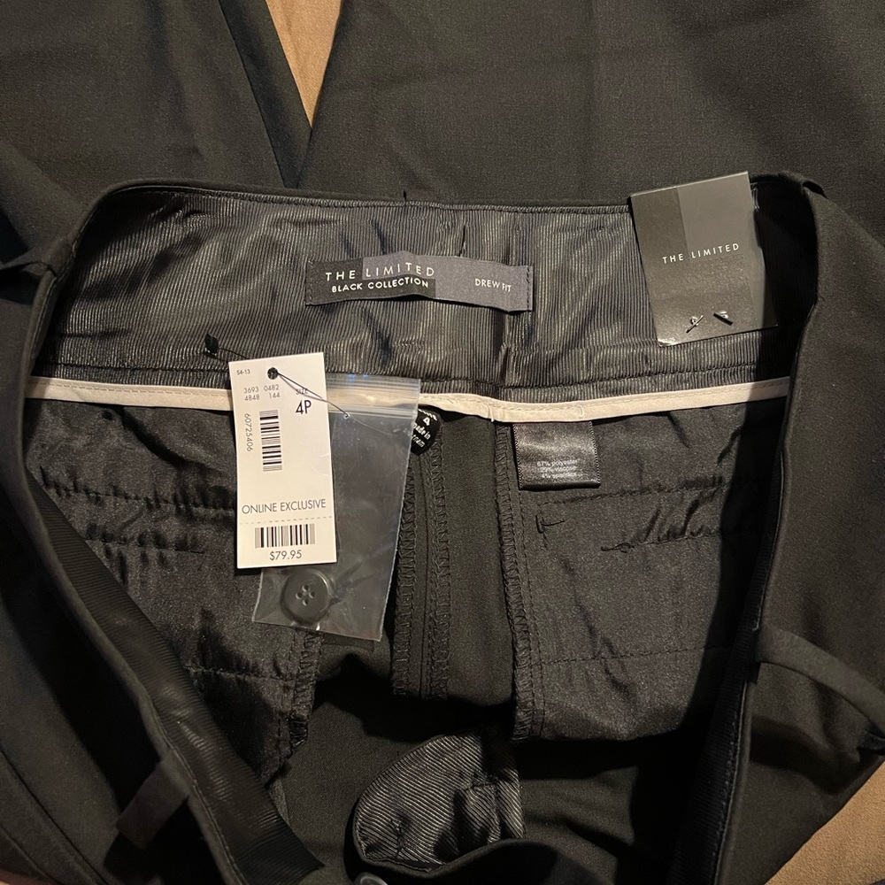 The Limited Black collection Drew fit pants NWT. Size 4